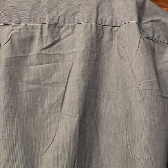 J. Crew Washed Casual Pinstriped Oxford button down shirt - Picture 4 of 5